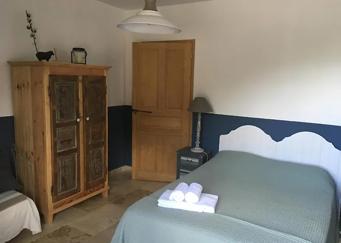 Ferme De Roccapina Bed and Breakfast 3*