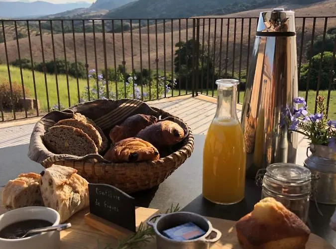 ベッド・アンド・ブレックファスト Ferme De Roccapina