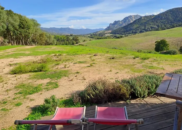 ベッド・アンド・ブレックファスト Ferme De Roccapina